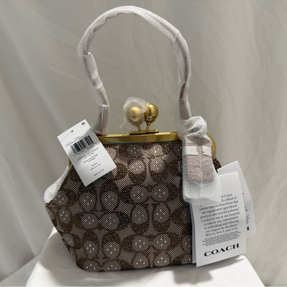 NWT Coach Kisslock Frame Bag 16 In OG Crystal Signature Jacquard CCC53